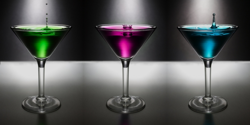 discotheque-VILLARS SUR VAR-min_water-drop-glass-bar-celebration-green-832603-pxhere.com